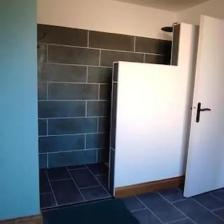 De L'abeille Moussey (Vosges)