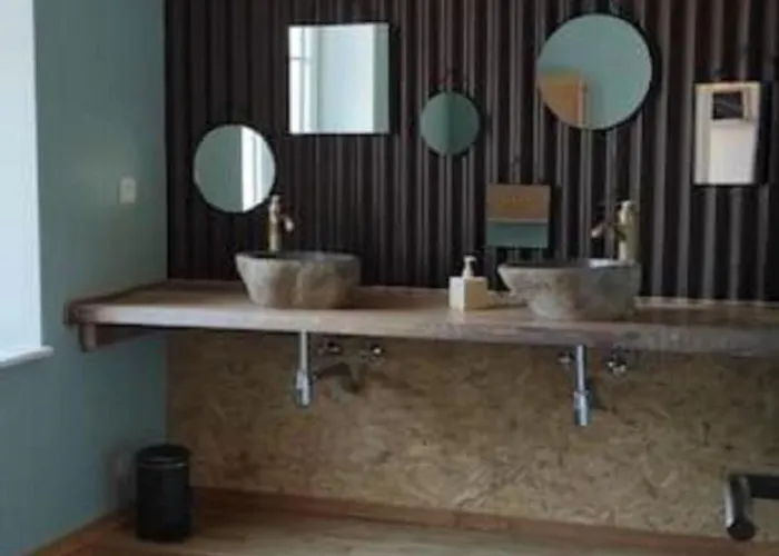 De L'abeille Apartament